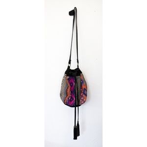 FOREVER 21 Tribal Print Crossbody Bucket Bag